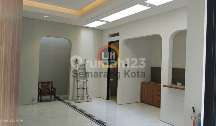 Rumah siap huni di Villa Krista