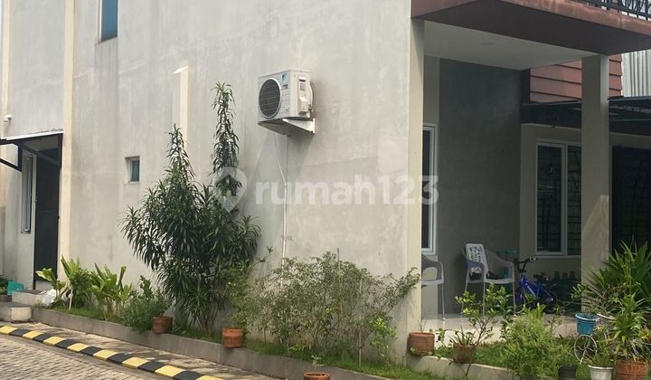 Rumah Bagus 2 Lantai, Premier Village Cipondoh 2