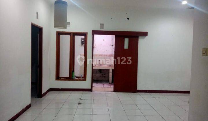 Rumah di Komplek mutiara Antapani Bandung Jawa Barat 2