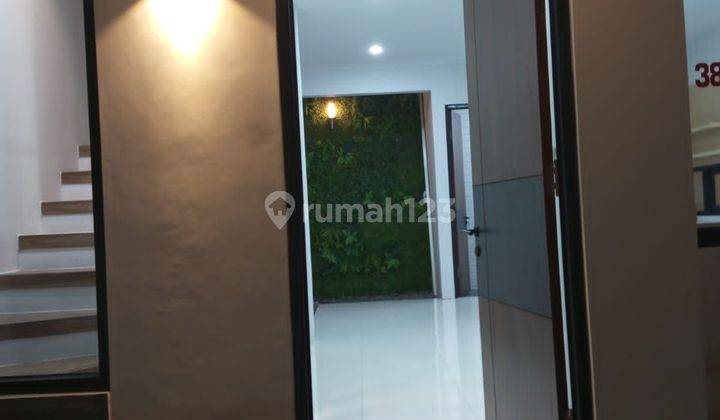 Rumah di Leuwi sari  Bandung kota hadap Timur 2