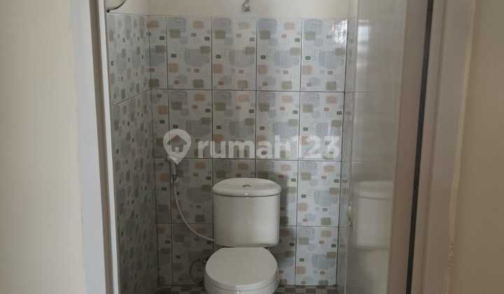 Ready-to-Use Shop House 900 M Negotiable 2