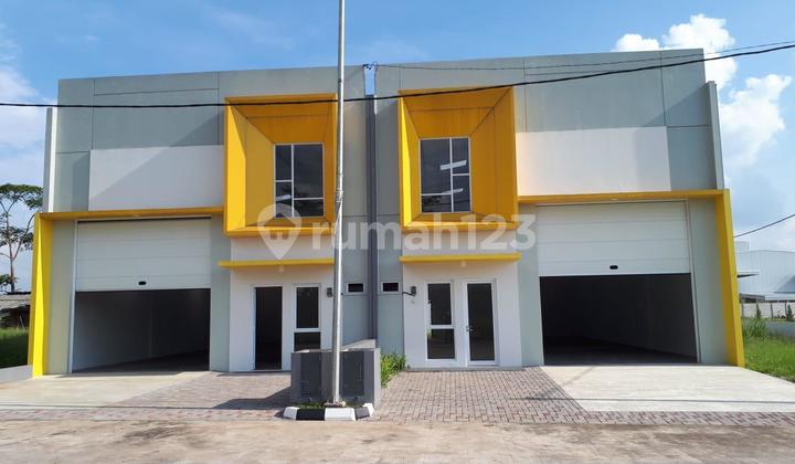 Gudang Penyimpanan atau Produksi Padalarang Akses Kontainer 40 Feet