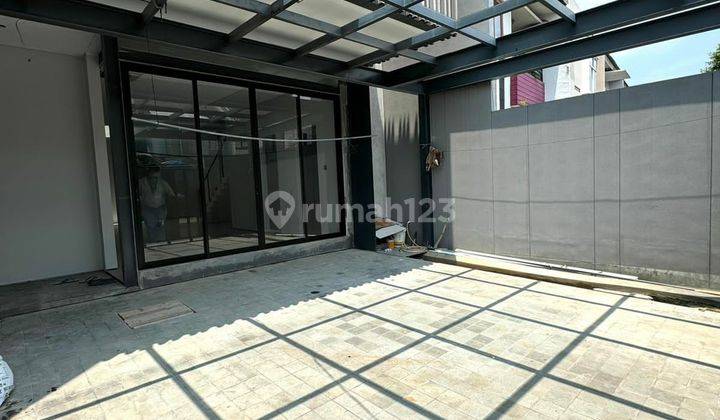 DIJUAL Rumah Baru Sekto 7C at GADING SERPONG , Lantai sudah  GRANITE 1