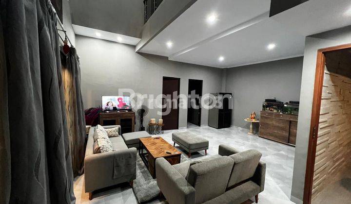 RUMAH MEWAH MODERN MINIMALIS SOLO BARU 1