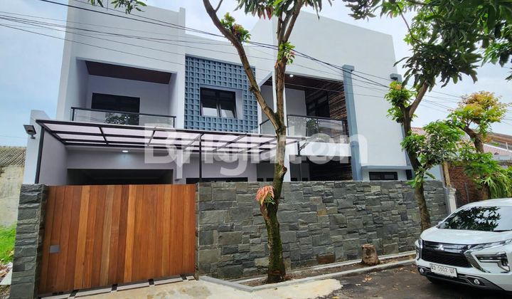 RUMAH MEWAH MODERN MINIMALIS MANAHAN RUMAH MEWAH MODERN MINIMALIS MANAHAN