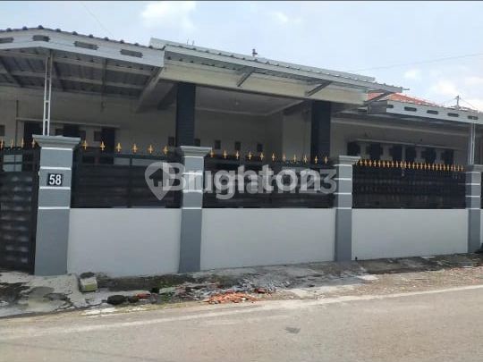 RUMAH HOOK SIAP HUNI DEKAT STADION MANAHAN