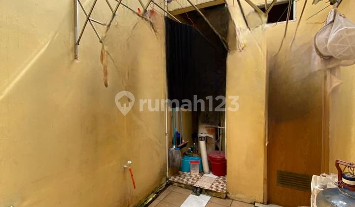 Rumah Cantik Ada Taman Strategis Brigif Jagakarsa 2