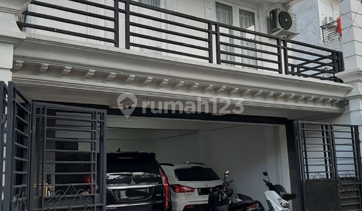 Rumah Bagus Strategis Dekat Kampus Binus Kebon Jeruk Jakarta Barat