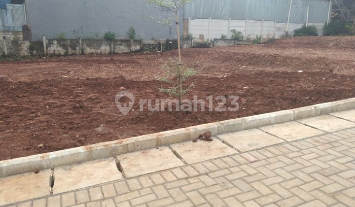 Tanah Kavling SHM Siap Bangun di Jakarta Timur - Lokasi Strategis & Bebas Banjir Tanah Kavling SHM Siap Bangun di Jakarta Timur - Lokasi Strategis & Bebas Banjir