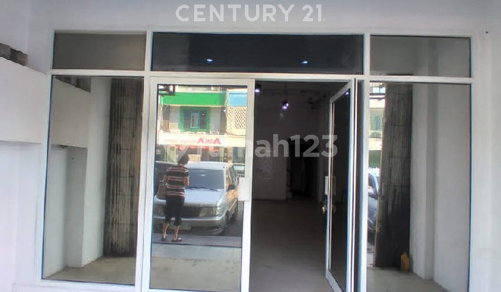 Dijual Ruko Villa Gading 4.5Lantai Kelapa Gading. Dijual Ruko Villa Gading 4.5Lantai Kelapa Gading.