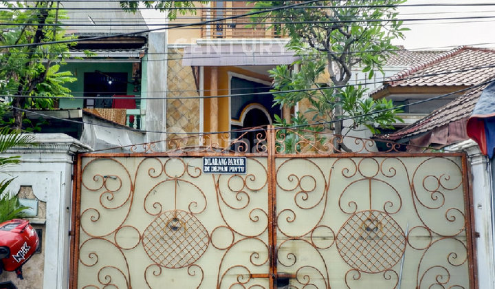 Rumah 2,5 Lantai bisa untuk Usaha di Sumur Batu