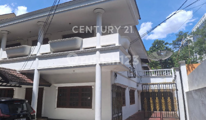 Dijual Rumah Lokasi Strategis Cikini Menteng Jakarta Pusat
