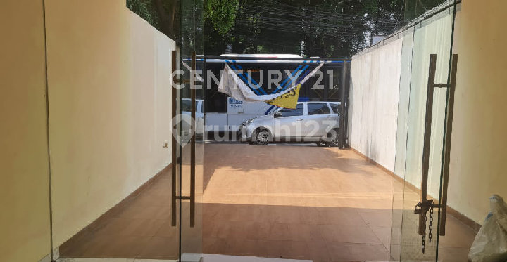 Dijual Ruko Rapi di Jalan Ramai Mampang Jakarta Selatan