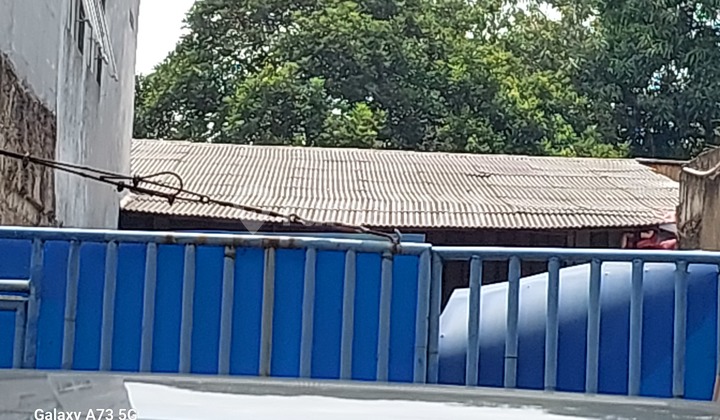 For Rent: Strategic Land/Warehouse For Rent: Strategic Land/Warehouse