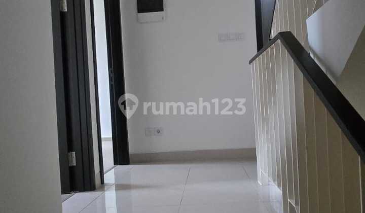 Disewa Rumah 2 Lantai di Maison Metland Ujung Menteng Jakarta Timur Disewa Rumah 2 Lantai di Maison Metland Ujung Menteng Jakarta Timur