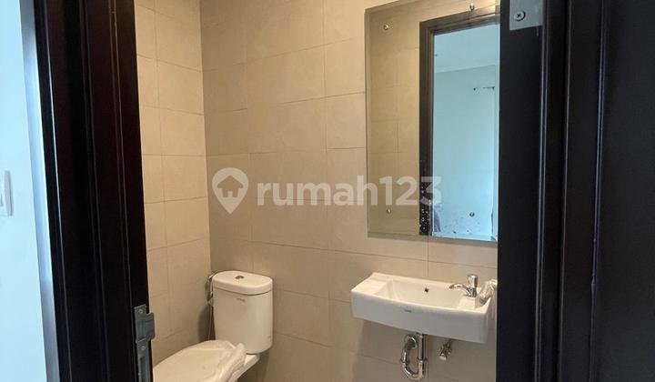 Di Sewakan Rumah 2 Lantai Cluster Regia Summarecon Crown Gading Bekasi 2