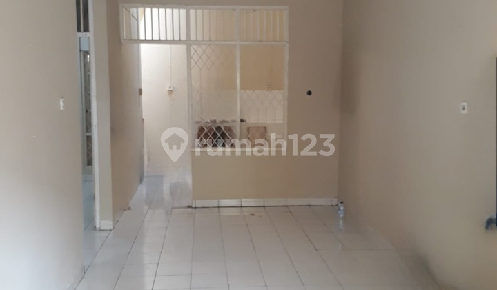 Disewakan Rumah 1 Lantai Di Taman Harapan Baru Cluster Pejuang.medan Satria Bekasi  2