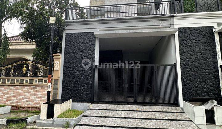 Di Jual Rumah Baru 2 Lt Siap Huni Lokasi Surabaya Selatan di Jemur Andayani 1