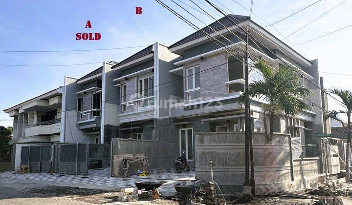 Rumah Baru 2 lantai Jemursari Timur Row jalan sangat lebar 2