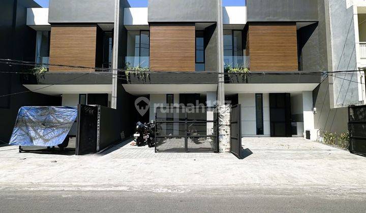 Dijual Rumah Baru 2 Lt Mewah Kekinian Kutisari Indah 3 Unit Jejer On Progres  1