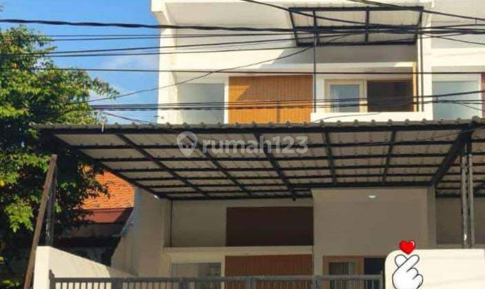 Disewakan Rumah Baru Rungkut Asri Tengah Full Furnished Siap Huni 1