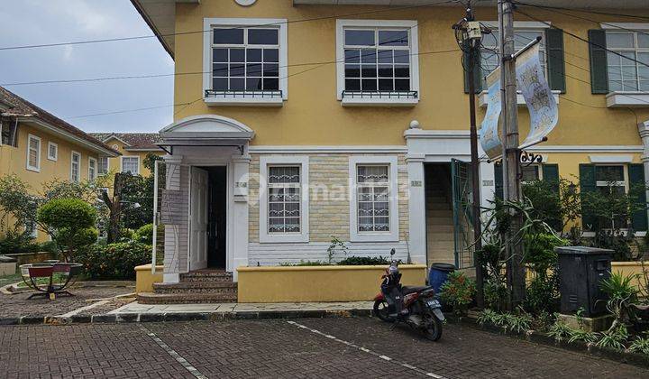 Townhouse Hoek Fully Furnished 2 Bedroom Rapih Siap Huni Di Lippo Karawaci 2