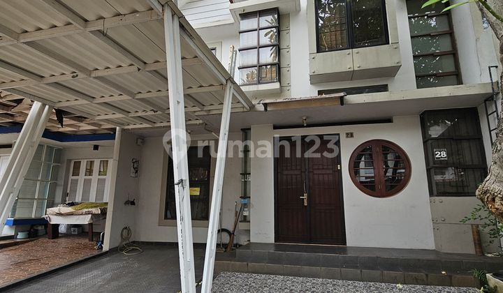 Rumah 2 Lantai Arsitektur Jepang Lokasi Strategis Lippo Karawaci  2