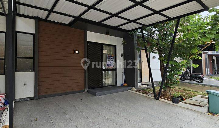 Rumah 2 Lantai 3 Bedroom Bagus Strategis Di Lippo Karawaci  2