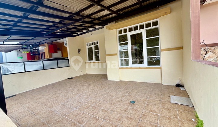 Dijual Rumah Luas Tanah 90 M2 Siap Huni Sudah Renovasi di Regency Melati Mas 2