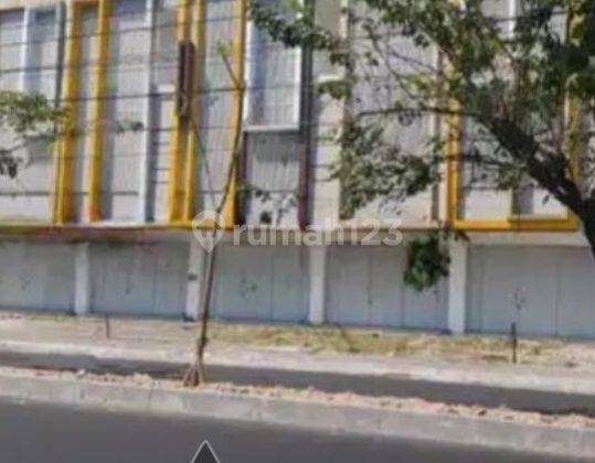 Dijual Ruko Strategis 3 Lantai 748m2 Surakarta  2