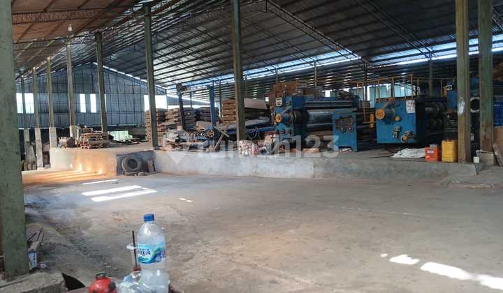Ex Furniture Industry Warehouse Location Jepara, Central Java Area 4000M2