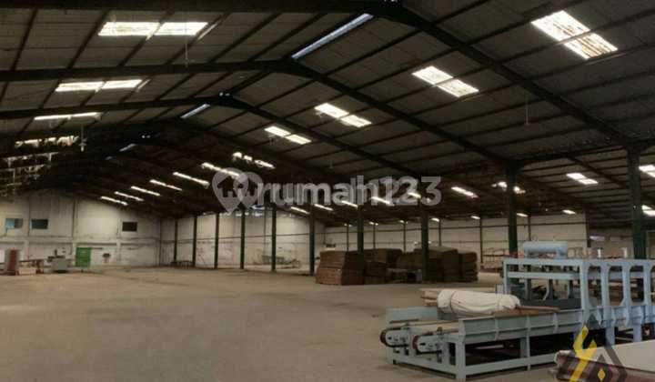 Dijual  gudang industri lokasi Karanganyar luas 43000 meter 1