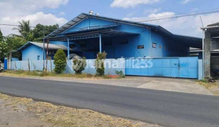 Warehouse Ex-Industrial Factory Location Purwodadi Area 4267M2