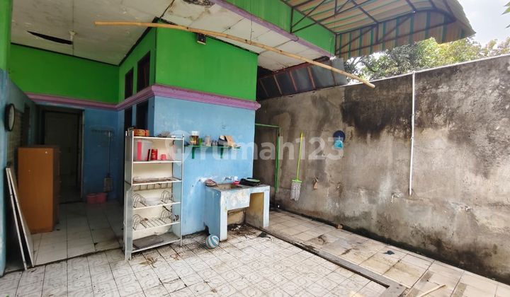 Rumah Strategis di Banjarsari,Solo Luas 1099M2