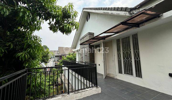 Dijual Rumah Dijual Strategis di Emerald Bintaro Jaya Sektor 9 1