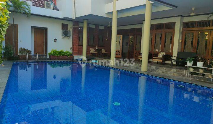 Rumah Dijual Siap Huni Murah Ada Kolam Renang di Pondok Indah Jakarta Selatan 2