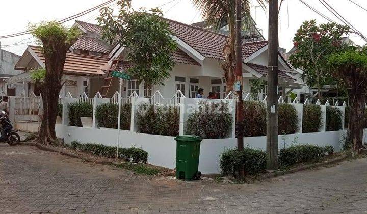 Dijual Rumah Hook Murah Dekat Kampus Stan di Bintaro Jaya Sektor 5 2