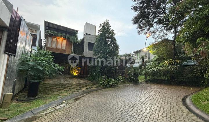 House for Sale, Excellent Full Furnish Industrial Style in Emerald Bintaro Jaya Sector 9 House for Sale, Excellent Full Furnish Industrial Style in Emerald Bintaro Jaya Sector 9