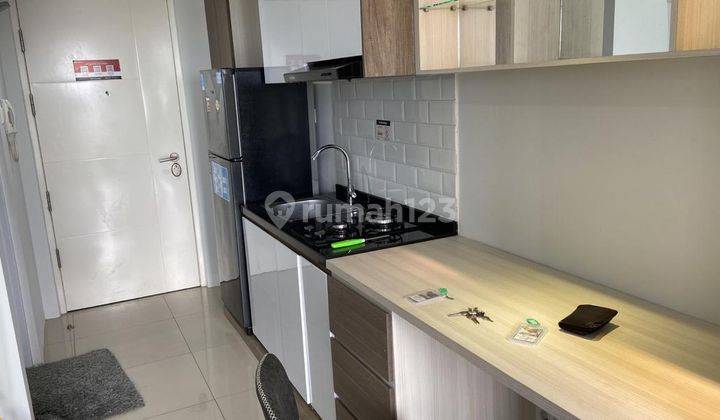 Dijual Apartemen Studio Full Furnish di Breeze Bintaro Plaza Sektor 3 2