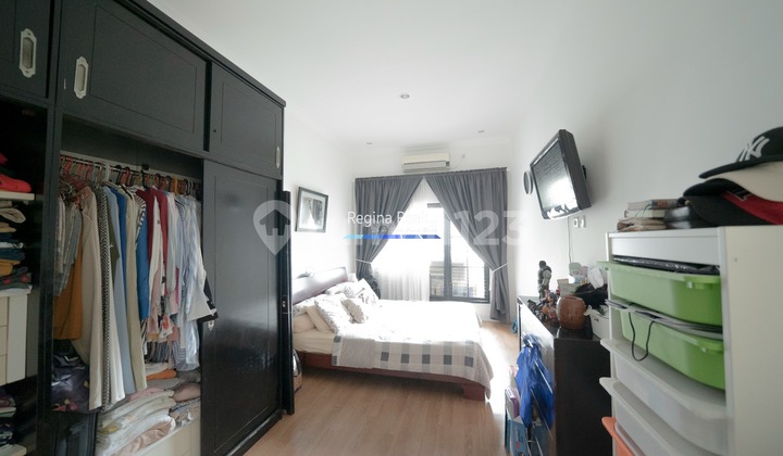 Affordable Strategic House for Sale Near Pondok Indah, South Jakarta