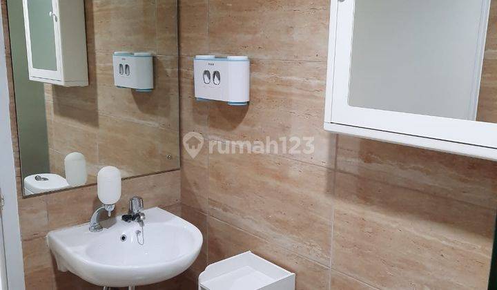 Apartemen Dijual Fully Furnish Siap Huni di Breeze Bintaro Jaya Sektor 3 2