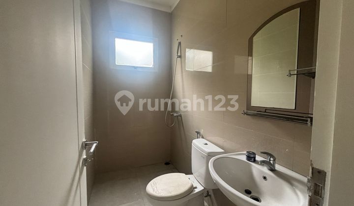 Good Cheap House for Rent in Kebayoran Residence Bintaro Jaya Sector 7 2