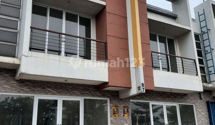 2-story shop house in BizPoint at Tiga Raksa BizPoint 1
