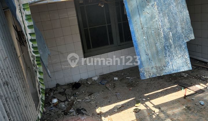 Rumah tua di mayoran 2