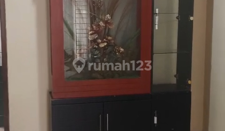 Rumah Catalina Kondisi Msh Tersewa 2