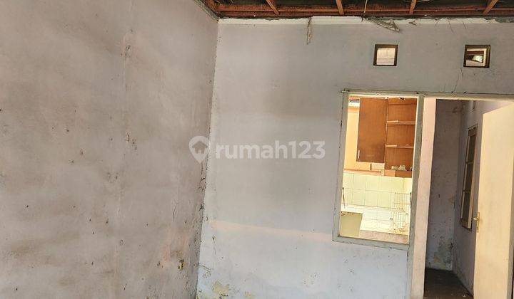 Rumah Rusak Anggap Jual Tanah.posisi Hoek  2