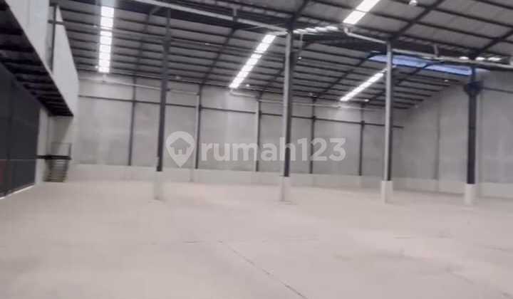 WIDE INDUSTRIAL WAREHOUSE 2000m2 LOCATED AT GATOT SUBROTO, WEST SEMARANG WIDE INDUSTRIAL WAREHOUSE 2000m2 LOCATED AT GATOT SUBROTO, WEST SEMARANG
