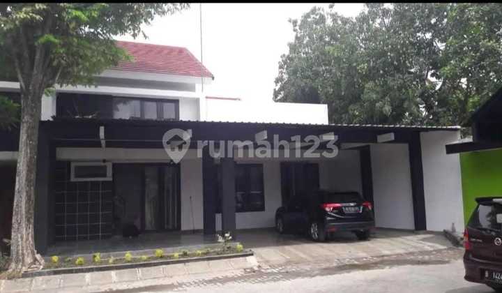 Rumah Perum Permata Lokasi Strategis Colomadu,Karanganyar Luas 177M2