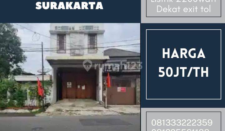 Disewa Ruko Strategis 3 Lantai Luas 83m2 Slamet Riyadi,solo 1