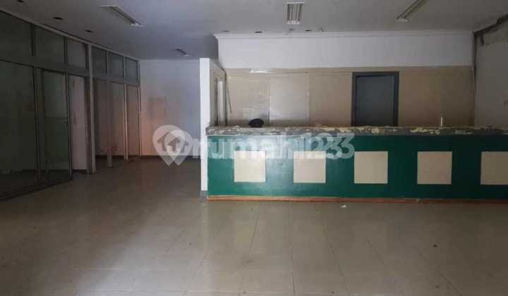 Ruko Super Strategis Laweyan,Solo Luas 240M2